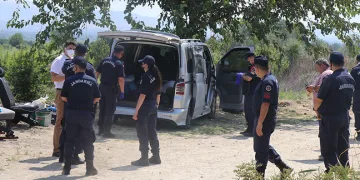 2 gündür kayıp olarak aranan adam aracında ölü bulundu