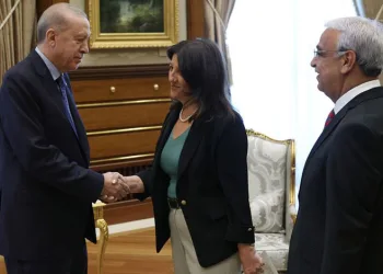 Erdoğan ile DEM Parti İmralı heyetinin görüşmesi sona erdi!