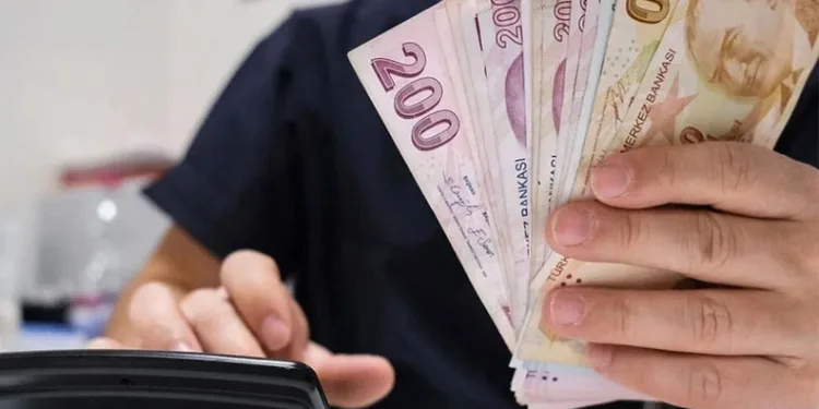Memur ve emekli maaşında hesaplar değişti! İşte yeni zam senaryoları