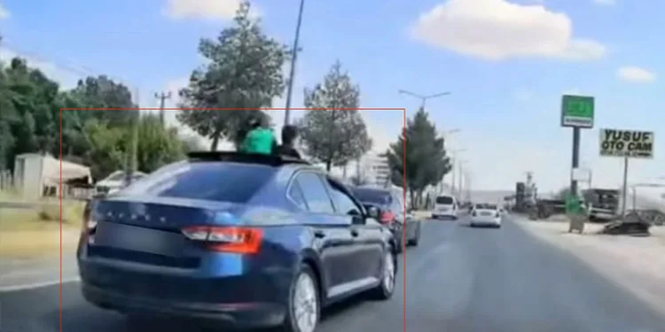 Bolu’da otomobille çarpışan motosikletin sürücüsü yaralandı