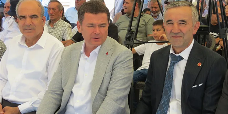 Çaybaşı Mahallesi’nde geleneksel pilav hayrı yoğun katılımla gerçekleştirildi