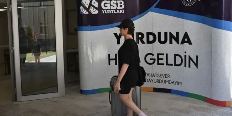 Bakan Bak duyurdu: KYK başvuruları başladı! Son gün 29 Ağustos