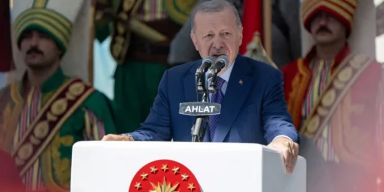 Erdoğan’dan Ahlat’ta İsrail mesajı: “Kirli elleri çok iyi biliyoruz”
