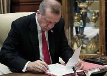 Cumhurbaşkanı Erdoğan imzaladı! 4 akademik birim kapatıldı