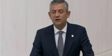 Özgür Özel kürsüde! Yeni Parti “çerçeve yasa” için kararını verdi