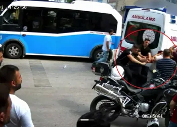 Bursa’da motosikletli Yunus timi kaza yaptı: 2’si polis 4 yaralı