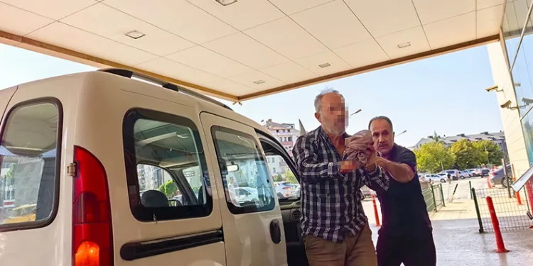 Elini spiral makinesine kaptırdı