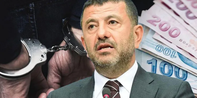 İETT otobüsüne arkadan çarpan otomobildeki 3 kişi hayatını kaybetti