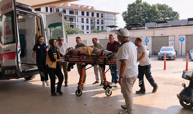 Bursa’da feci traktör kazası: Traktör 50 metrelik uçuruma yuvarlandı