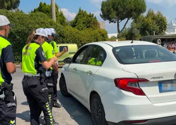 Bursa’da korsan taksi denetimi: 415 bin lirayı aşan ceza yazıldı