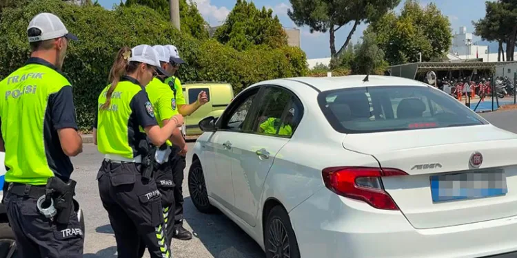 Bursa’da korsan taksi denetimi: 415 bin lirayı aşan ceza yazıldı
