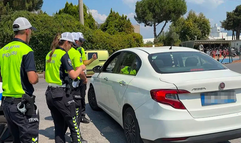Bursa’da korsan taksi denetimi: 415 bin lirayı aşan ceza yazıldı