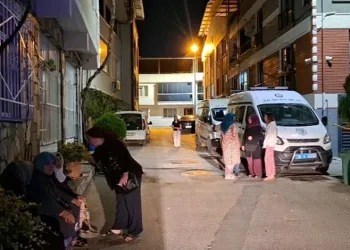 Bursa’da fabrikanın yanındaki arazide korkutan yangın