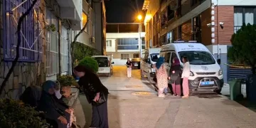 Bursa’da fabrikanın yanındaki arazide korkutan yangın