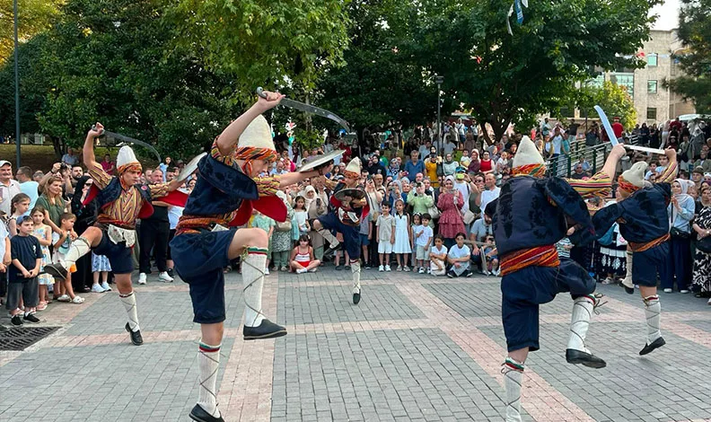Bursa’da 700 yıllık fetih ruhu marşlarla yaşatılıyor
