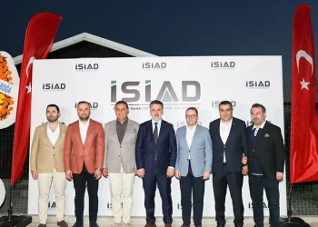 TÜGVA Bursa’dan Cumhurbaşkanı Erdoğan’ın katıldığı yaz okulu buluşmasına rekor katılım