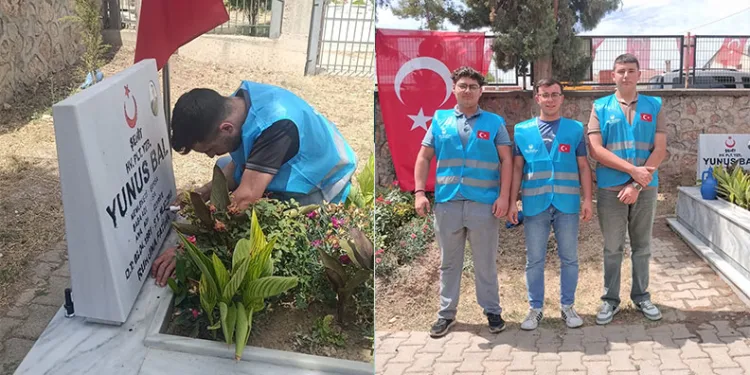 Bursalı gençler şehitliği temizlediler