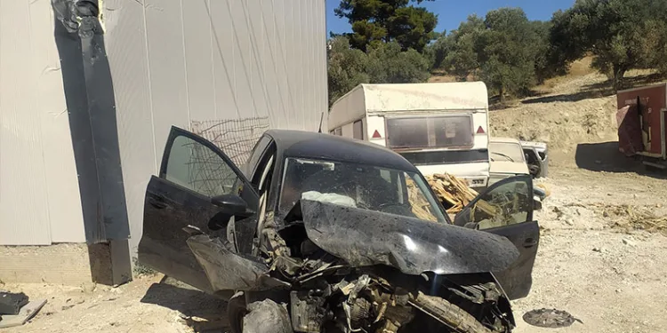 Kuşadası’nda telefon tartışması kanlı bitti