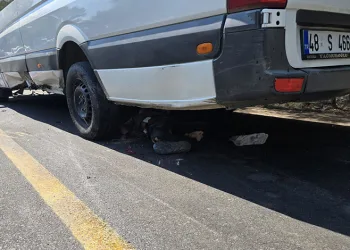 Marmaris-İçmeler yolunda motor kazası: 1 ölü, 1 ağır yaralı