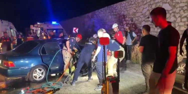 Bursa’da fabrikanın yanındaki arazide korkutan yangın