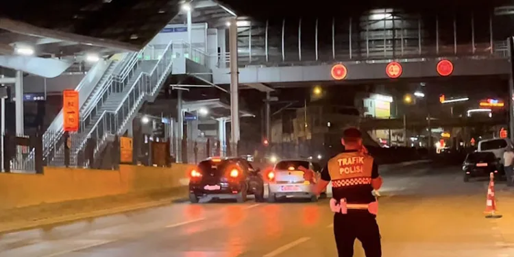 Bursa’da ev yangını: Oğlunun ölüm haberini alan babanın feryadı yürek dağladı