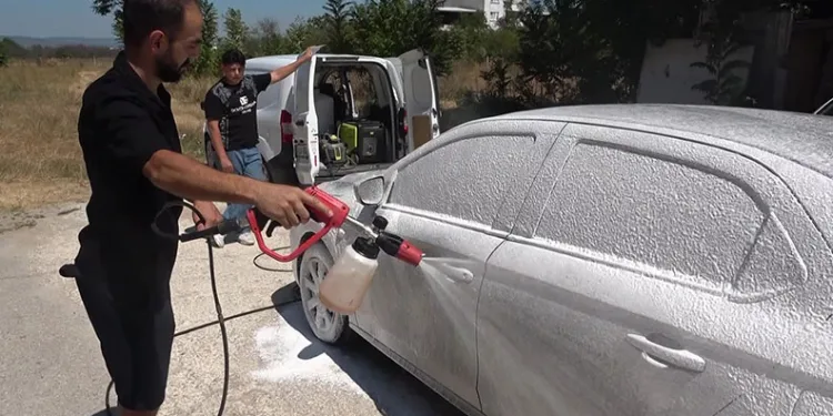 Bursa’da Geçit Köprüsü bağlantı yollarında 15 günlük çalışma