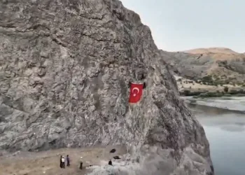 Ordu’da SUV araç devrildi, sürücü yara almadan kurtuldu