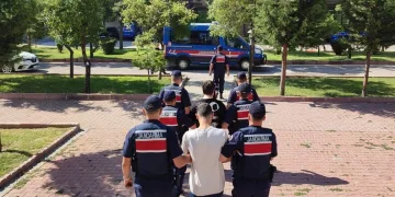 Ordu’da SUV araç devrildi, sürücü yara almadan kurtuldu