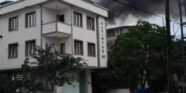 Memleketlerine giden aileyi kaza ayırdı: Baba öldü, eşi ve çocukları yaralandı