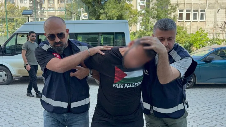 Muhtarın erken müdahalesi yangının büyümesini önledi
