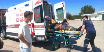 Yolcu otobüsü bariyere çarptı: 5 yaralı