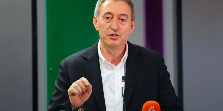Bakırhan: Çerçeve yasa, tarihi eşiğin hukukla aşılmasının ilk adımı