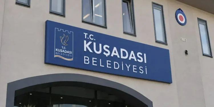 Kuşadası Belediyesi’ne yönelik soruşturmada 14 şüpheli tutuklandı