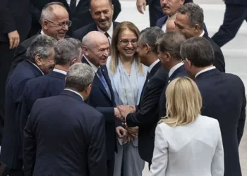 Bahçeli’den Özgür Özel’e: “Bir gecede 91 milletvekiline nasıl ulaştınız?”