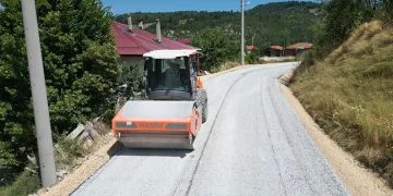 Büyükşehir Keles’te ulaşım kalitesini artırıyor