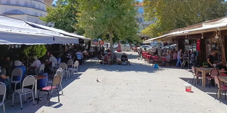 Mudanya’da belediye dükkanlarının ihale bedelleri dudak uçuklattı