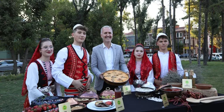 İnegöl, Gastronomi Festivali ile lezzetlerini vitrine çıkarıyor