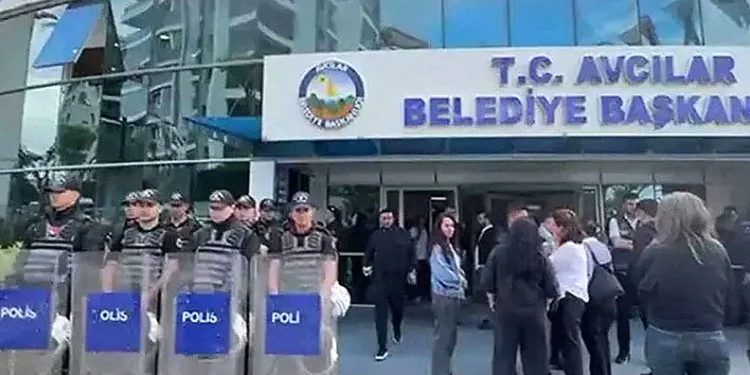 Avcılar Belediyesi’ne yönelik soruşturmada 12 şüpheliye tutuklama talebi