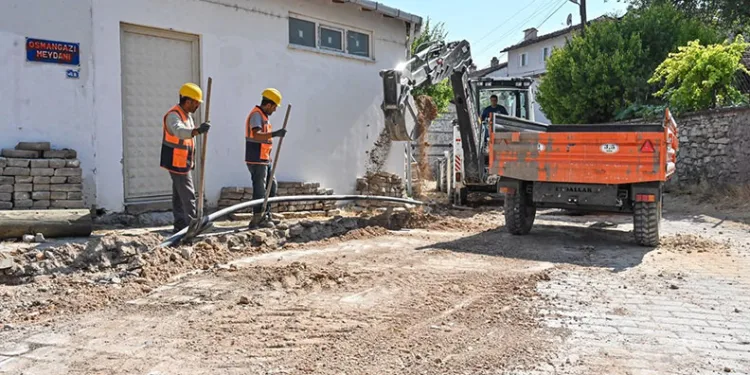 Bursa’da kırsal mahallelerin altyapısı güçleniyor