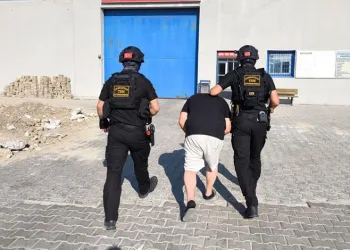 FETÖ’cü teröriste yardım eden o şahıs tutuklandı