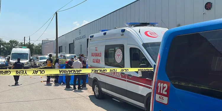 Bursa’da dedikodu cinneti: Eniştesi ve eşini öldürdü