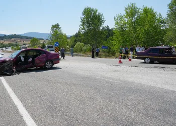 Kastamonu’da iki otomobil çarpıştı: 1 ölü, 3 yaralı