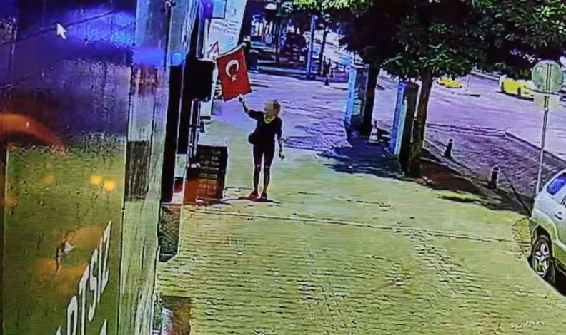 Türk bayrağını yakan şüpheli adliyeye sevk edildi