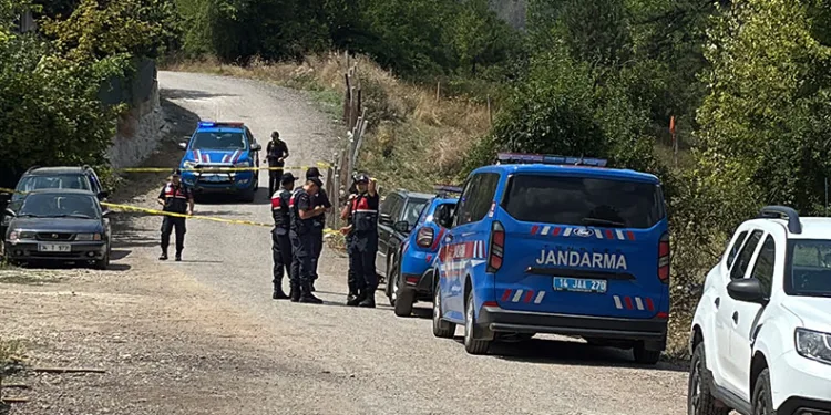 Bolu’da arazi anlaşmalığında kan aktı: Baba ve oğlu öldü