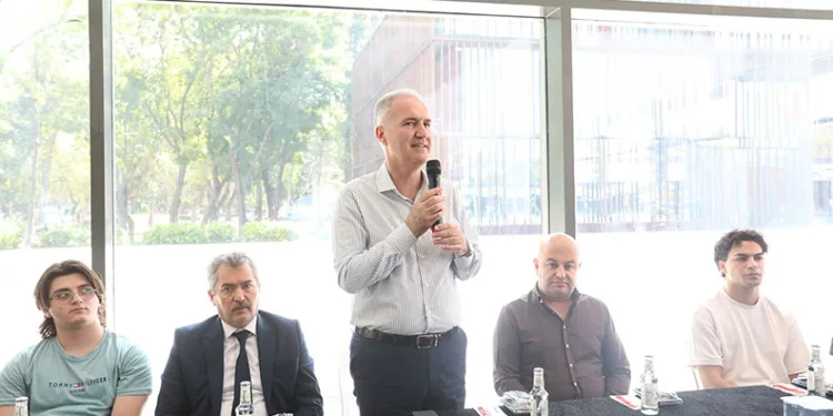 Başkan Taban YKS’de ilk 30 bine gireni İnegöllü öğrencilerle buluştu