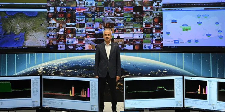 573 Televizyon ve 215 radyo kanalı yeni nesil uydulara taşındı