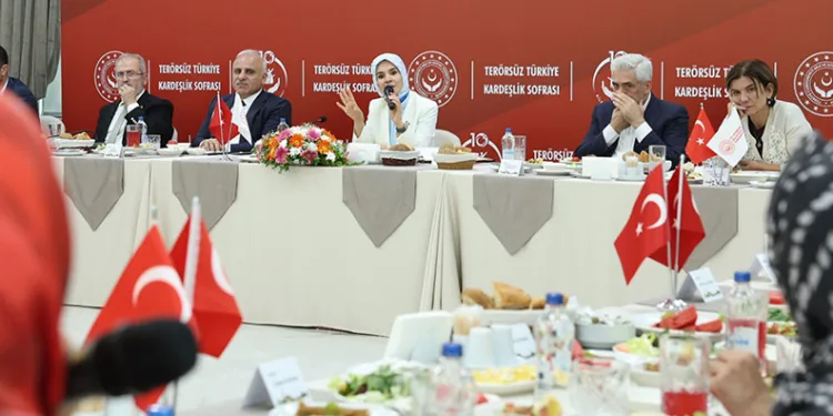 “Terörsüz Türkiye’yi şehit yakınlarımız ve gazilerimizle birlikte inşa ettik”