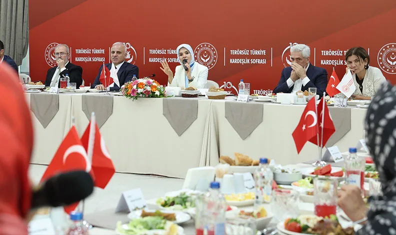 “Terörsüz Türkiye’yi şehit yakınlarımız ve gazilerimizle birlikte inşa ettik”