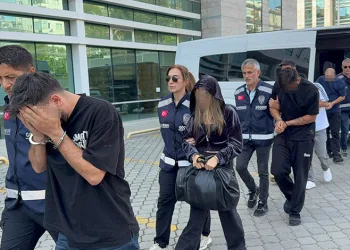 Samsun’da fuhuş operasyonunda 4 kişi tutuklandı