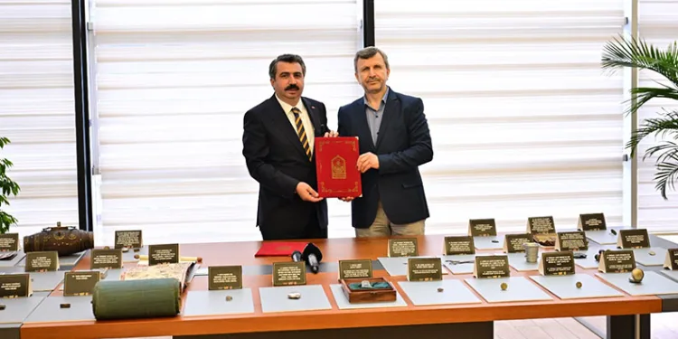 Emir Sultan Müzesi için önemli adım